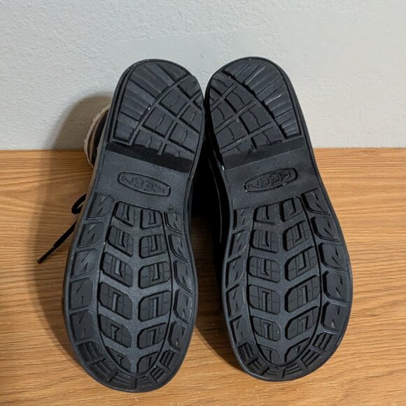 Keen Elsa Water Proof Winter Boots Size 6 - Picture 9 of 12
